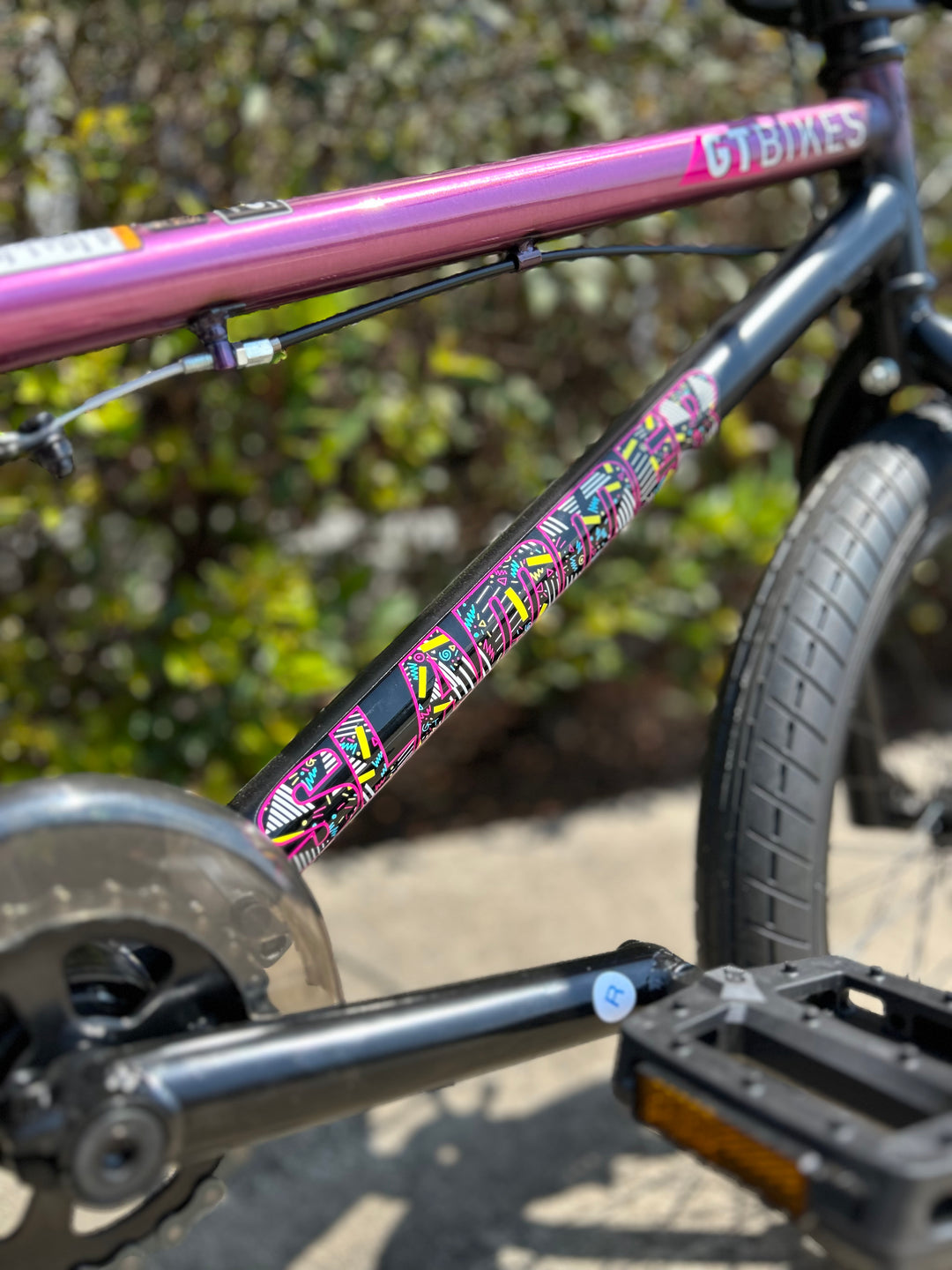 20" Slammer Mercado Gloss Trans Raspberry and Matte Black Fade w/ Multi Colors