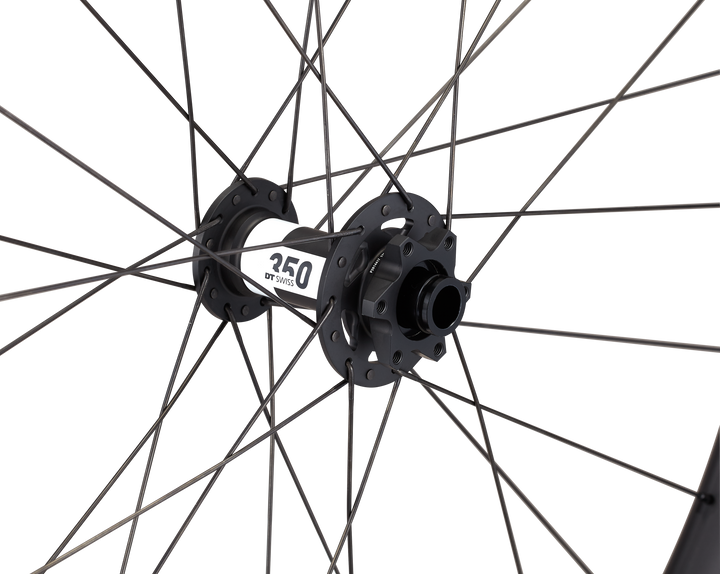 Roval Traverse Alloy 350 6B Black/Charcoal 29 Front 28H