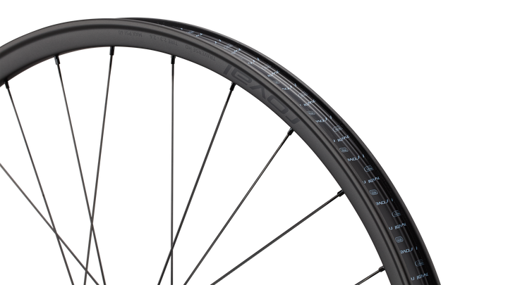 Traverse HD 240 DEG