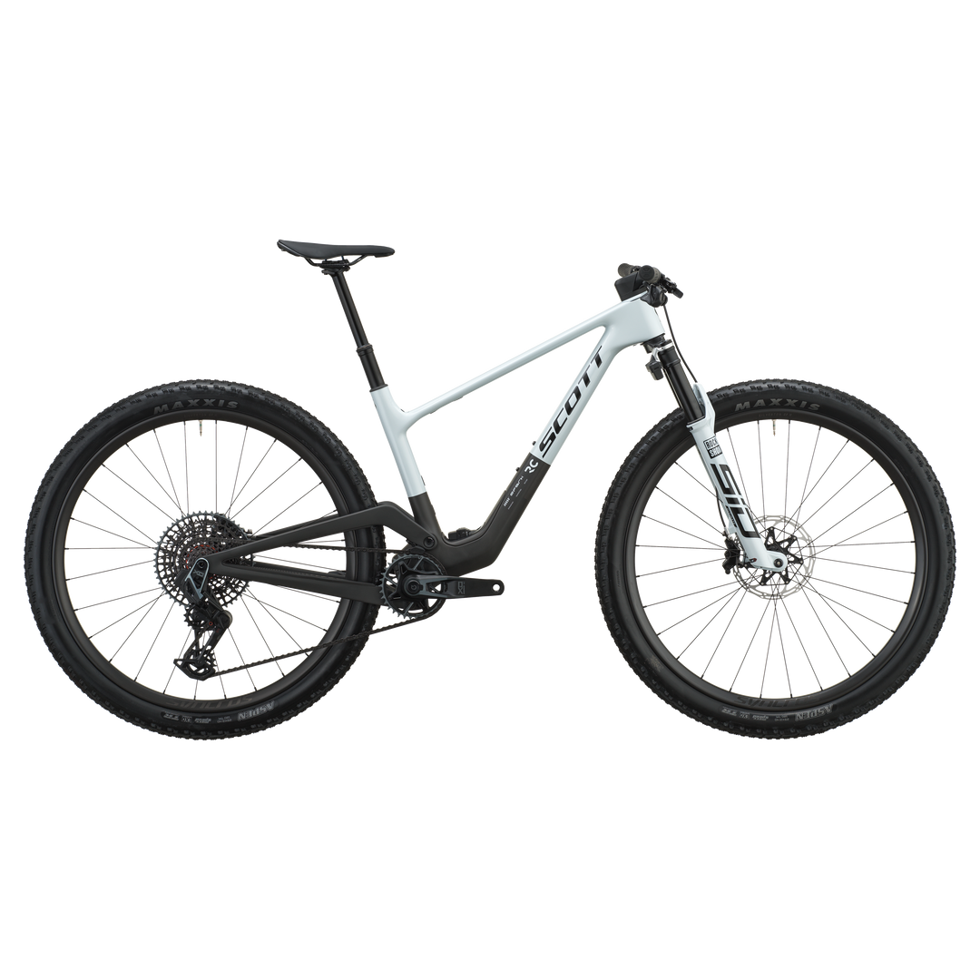 Scott Spark RC World Cup — Cumulus White / Carbon Black
