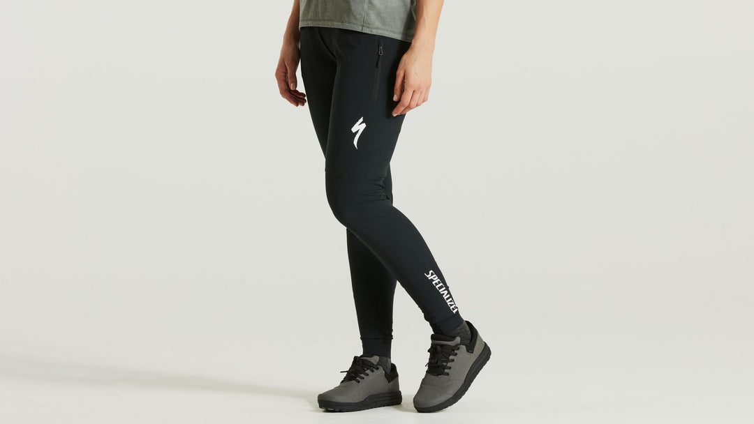 Trail Logo Pants 34