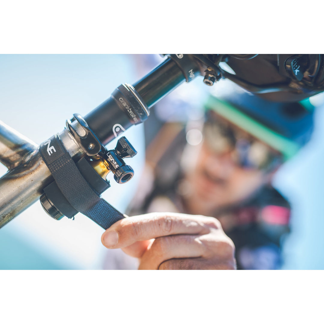Lezyne Tubeless CO2 Blaster - BLK/GLD