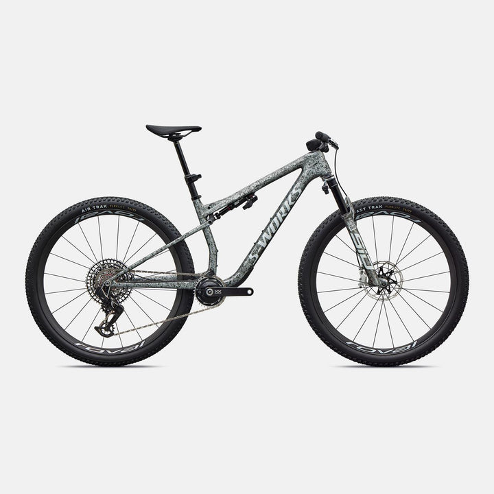 S-Works Epic 9 GLOSS METALLIC OBSIDIAN MULTI COLOR DRY IMPASTO/ METALLIC WHITE SILVER XL