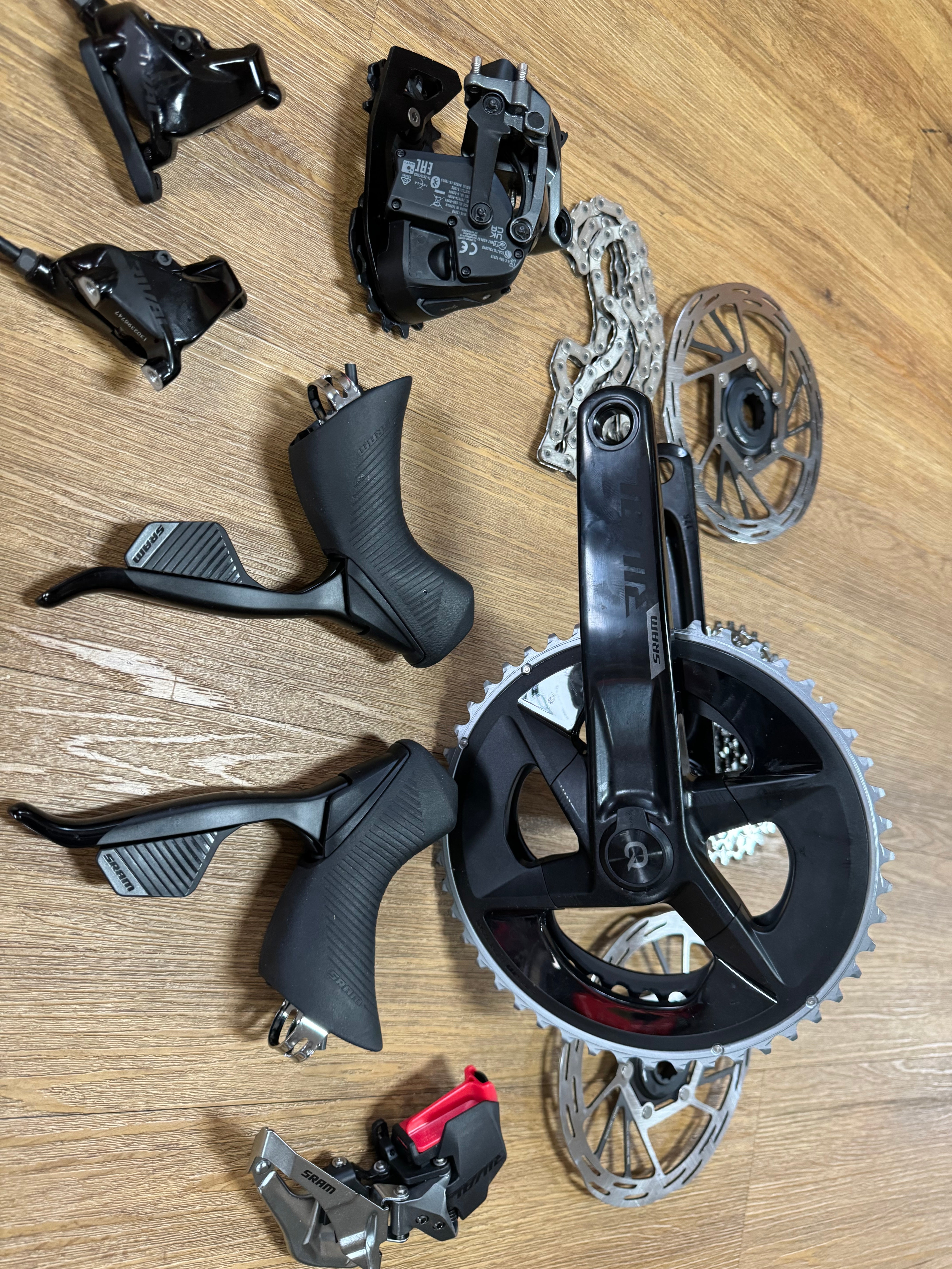 SRAM Rival eTap AXS Hydraulic Disc Brake Groupset OEM – Mackay Cycles