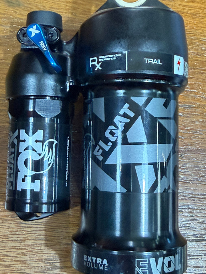 FOX Float Performance EVOL Rear Shock – 210 x 52.5mm Trunnion – Specialized Stumpjumper OEM