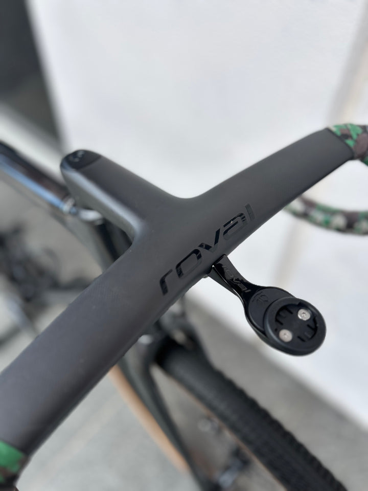 CRUX EXPERT GLOSS CARBON/TARMAC BLACK
