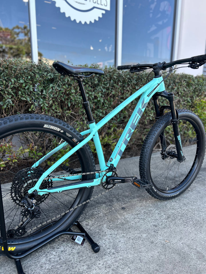 Second Hand Roscoe 7 - Medium