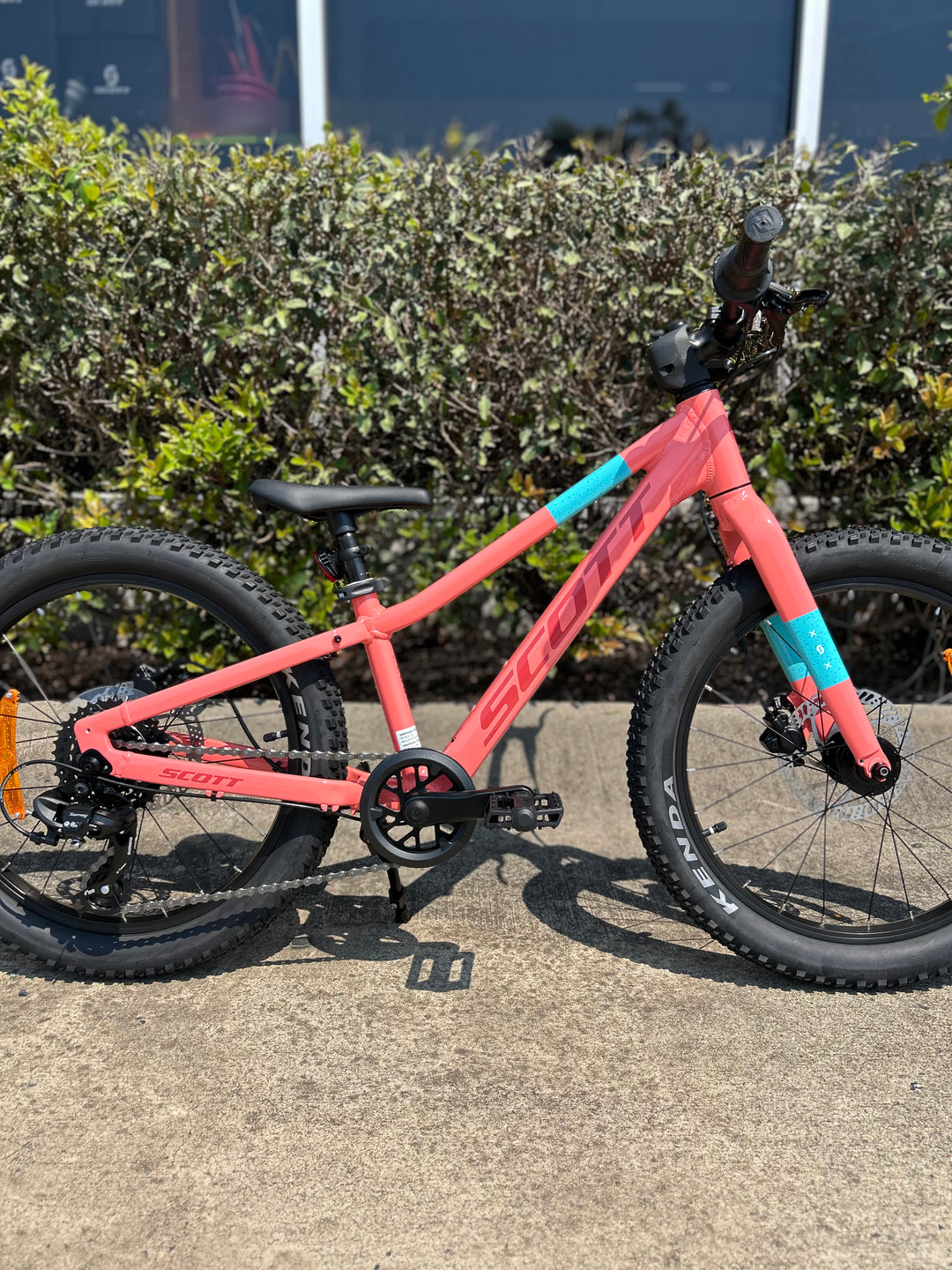 SCOTT Scale 200 Bike (20')