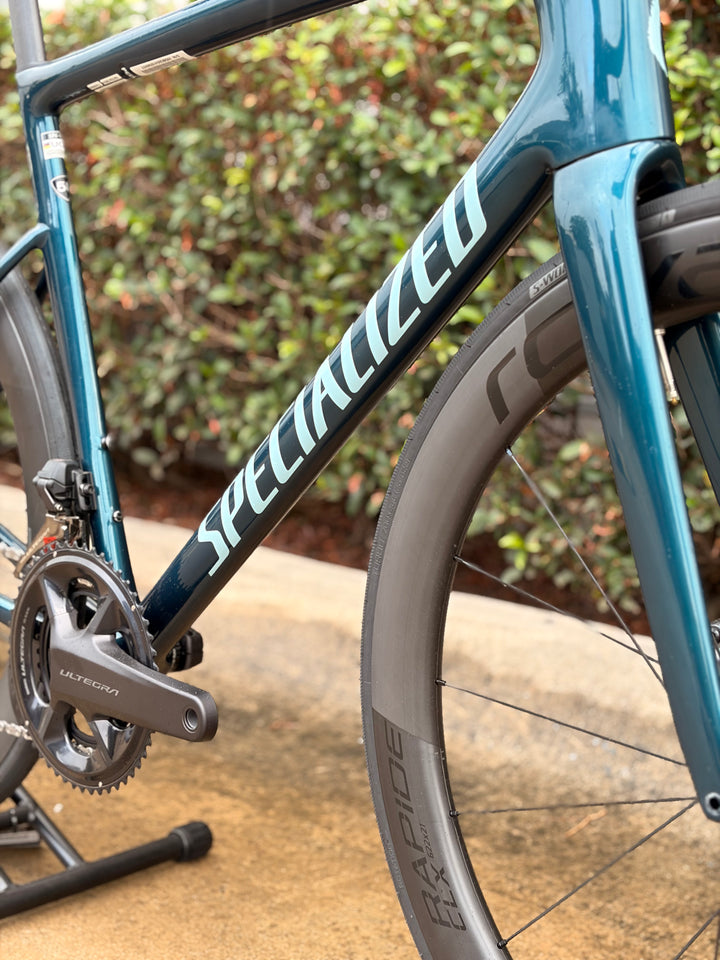 Tarmac SL8 Expert - Ultegra Di2 Gloss Deep Lake Metallic / Green Pearl Over Seafoam