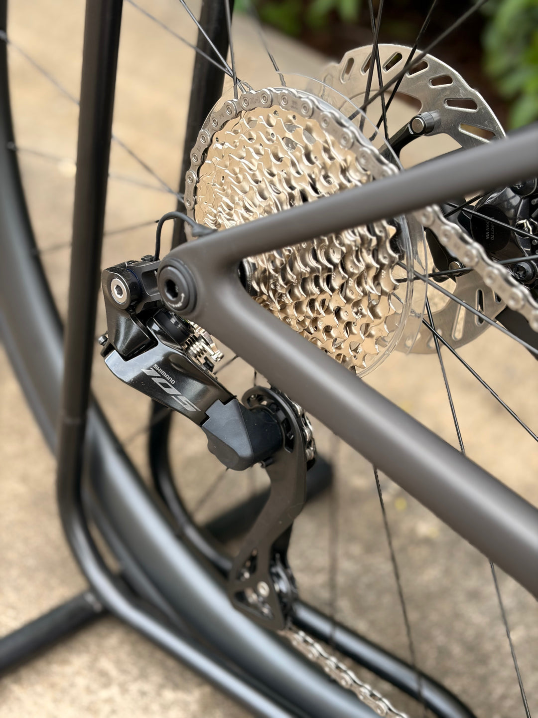 Addict 30 Bike Carbon Black