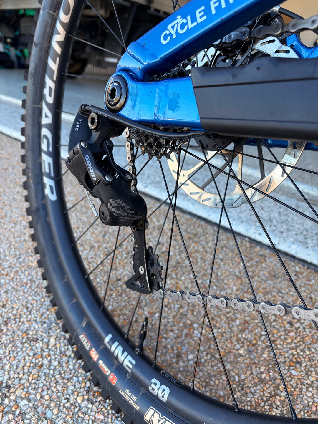 Trek Session - R1 - Ex Demo