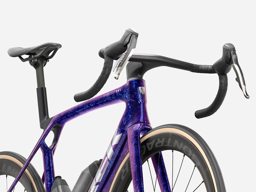 Trek Madone SLR 9 AXS Gen 8 Purple