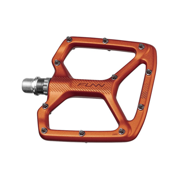 FUNN Pedal - Python V2 Flat Alloy - Includes Long Pins — F_Product_Python_Orange_01.jpg
