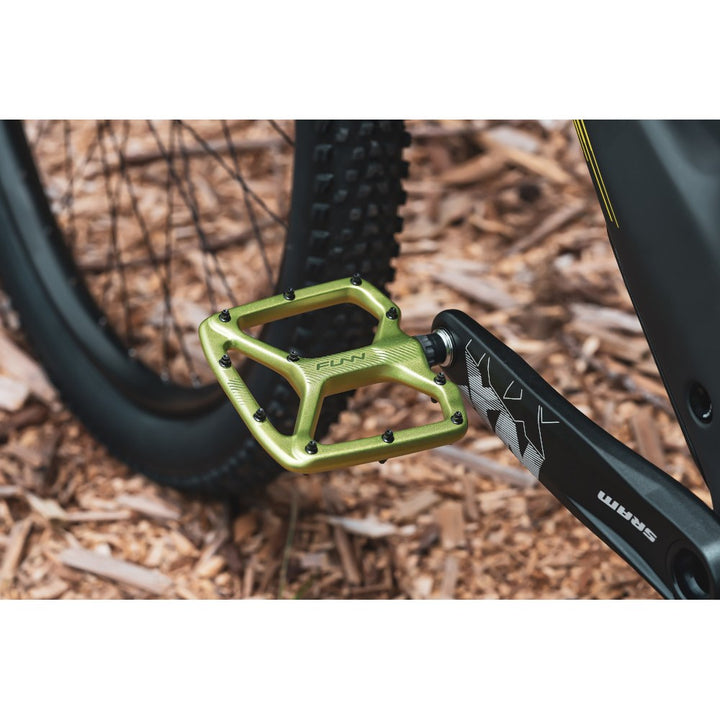FUNN Pedal - Python V2 Flat Alloy - Includes Long Pins — F_Action_Python_009.jpg