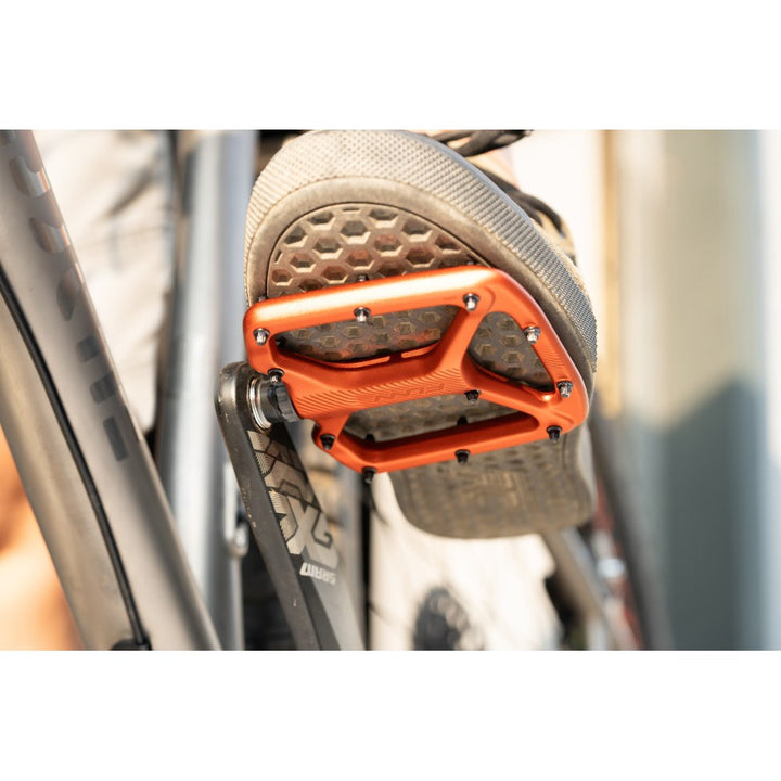 FUNN Pedal - Python V2 Flat Alloy - Includes Long Pins — F_Action_Python_016.jpg