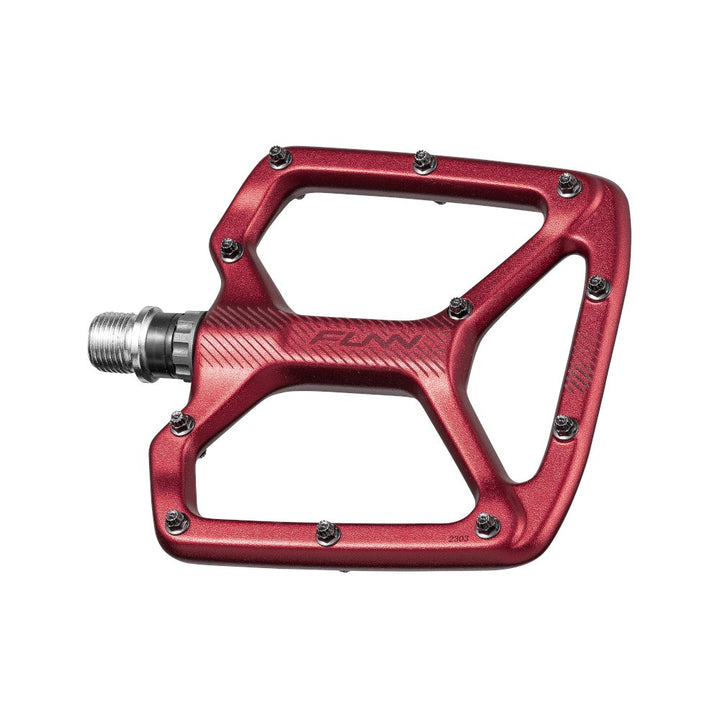 FUNN Pedal - Python V2 Flat Alloy - Includes Long Pins — F_Product_Python_Red_01.jpg