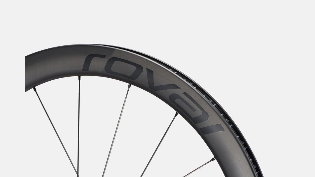 RAPIDE CLX II SATIN CARBON/GLOSS BLK 700C - Mackay Cycles - [product_SKU] - Specialized